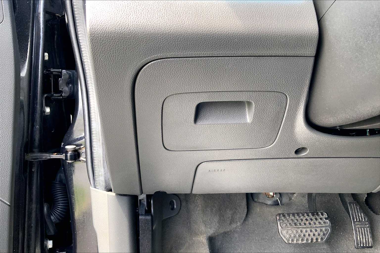 2015 Chevrolet Spark LS photo 33