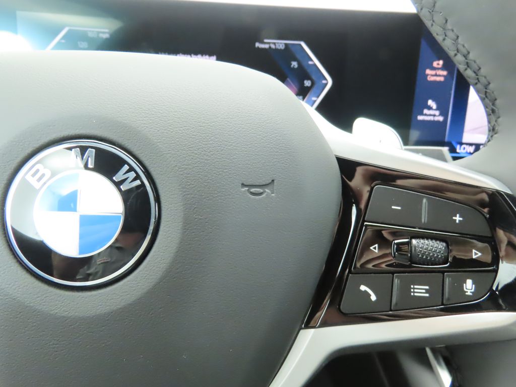2025 Bmw 330i photo 12