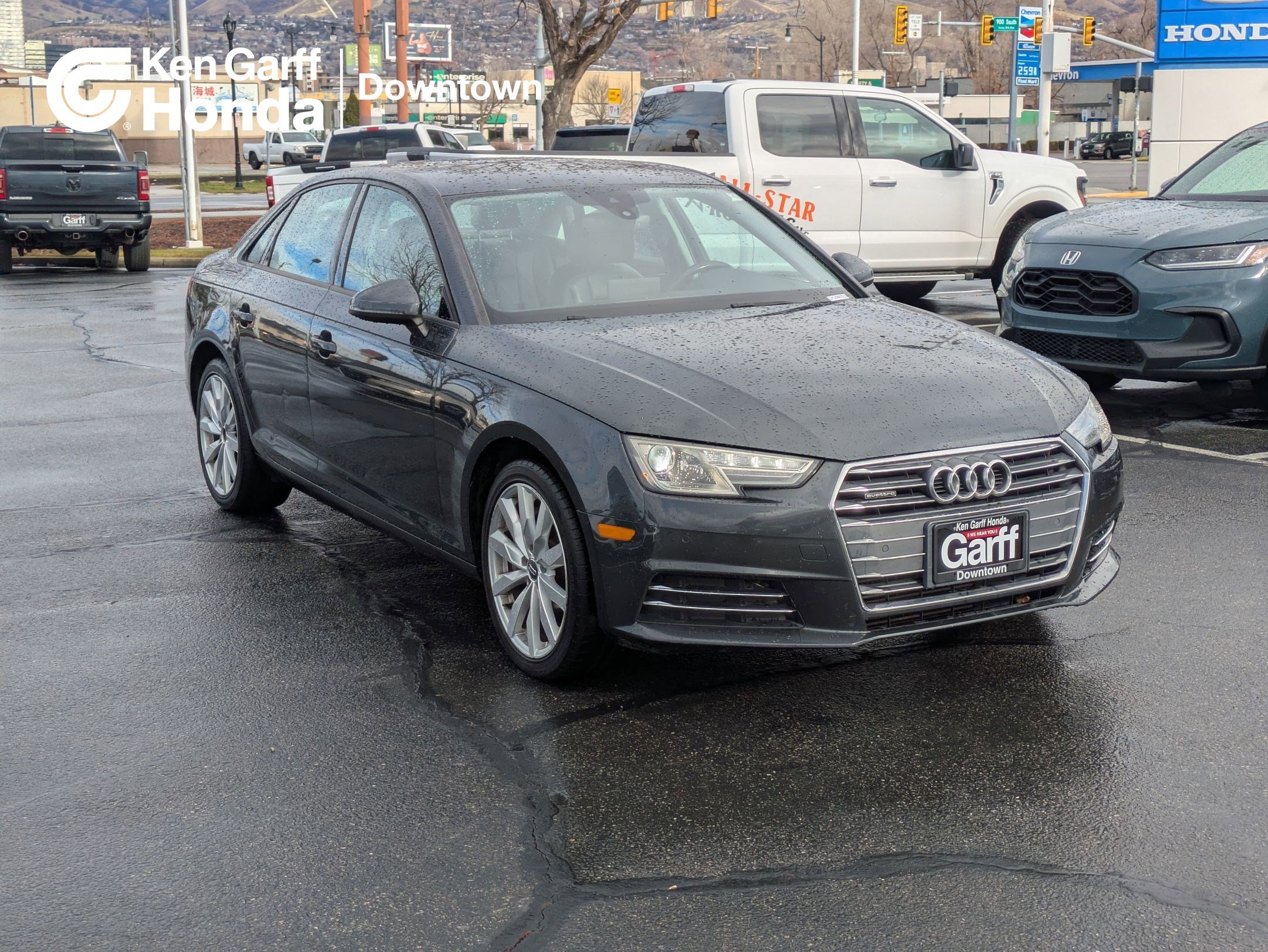 2017 Audi A4 Premium's photo