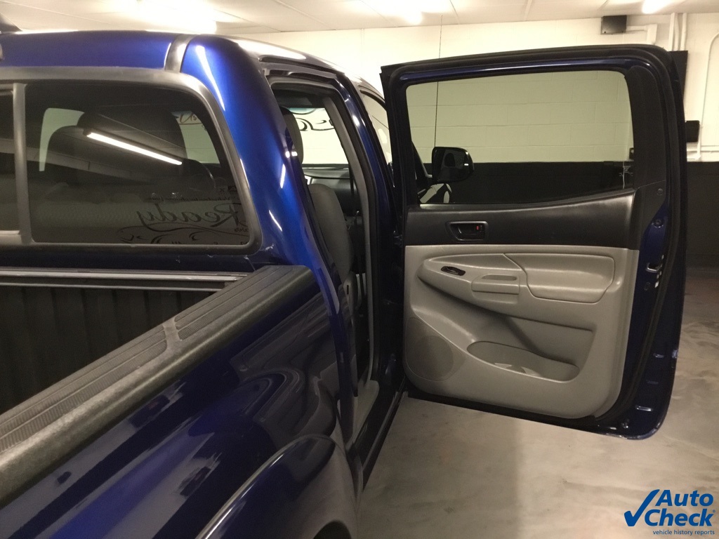 2014 Toyota Tacoma Base 4x4 photo 31