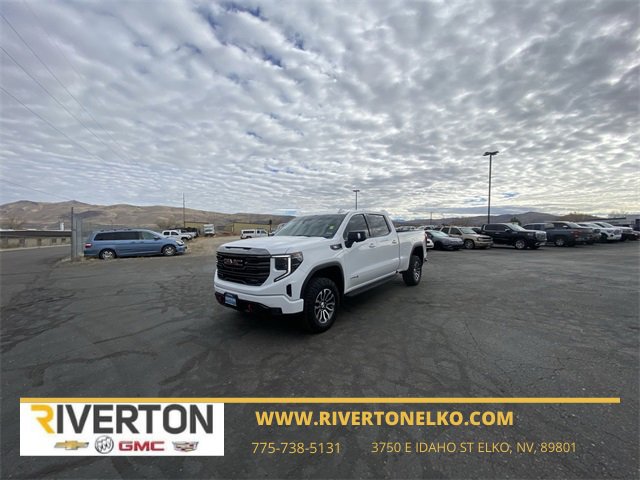 2023 GMC Sierra 1500 AT4's photo