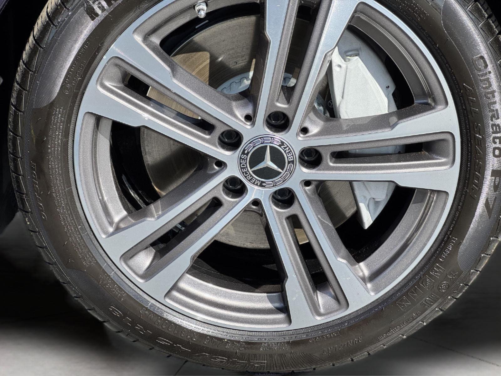 2021 Mercedes Benz E 350 photo 9