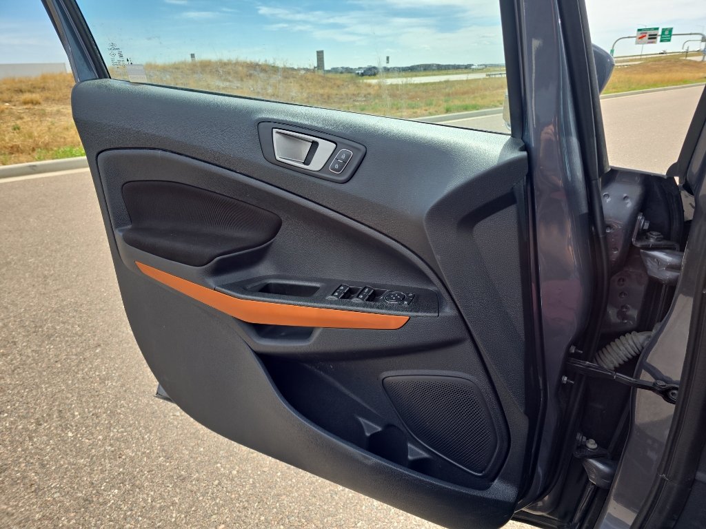 2022 Ford EcoSport SE photo 14