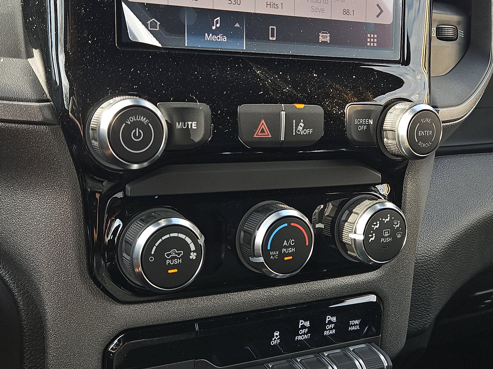 2026 Ram 1500 Express photo 20