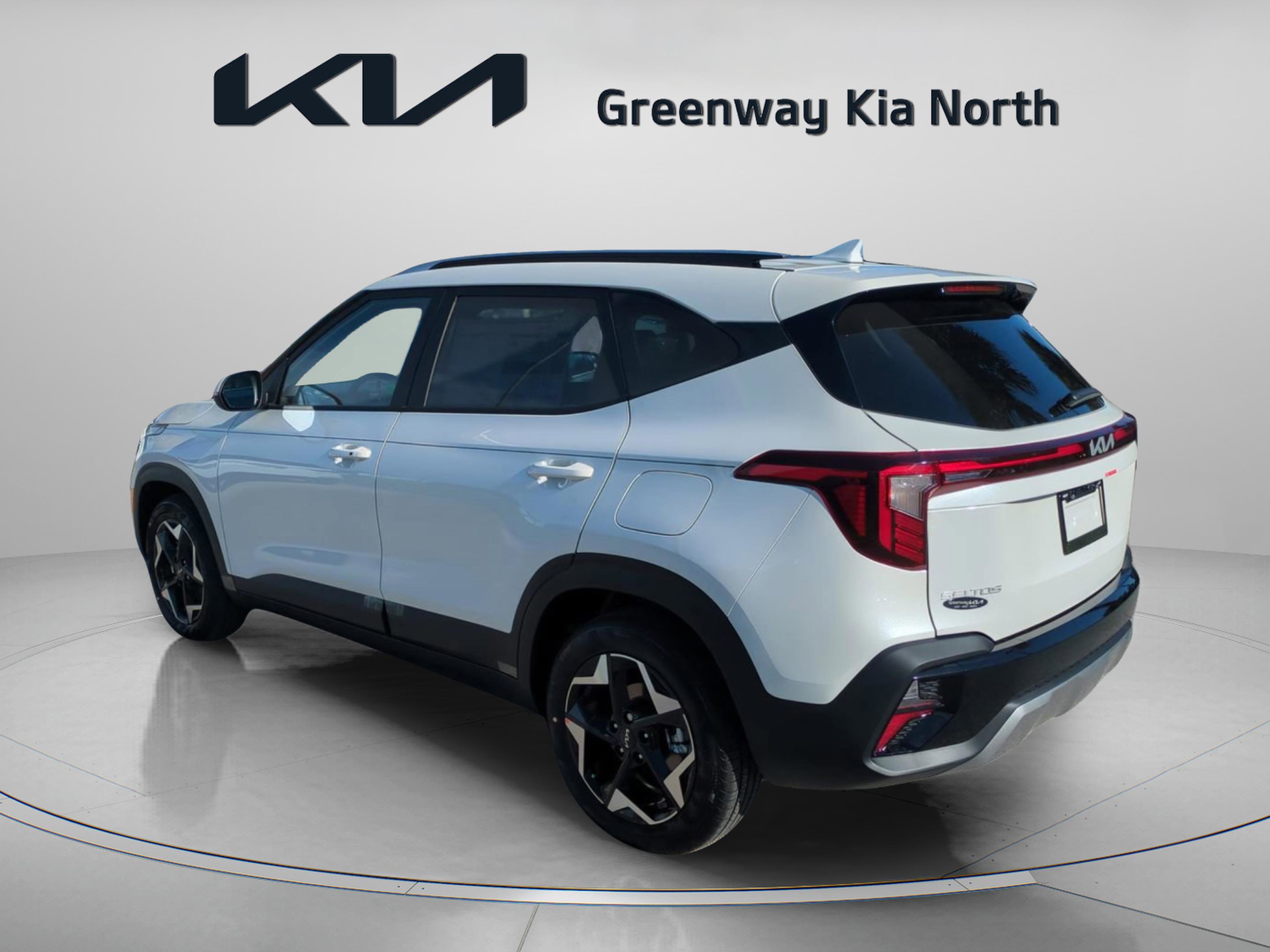 2026 Kia Seltos S photo 5