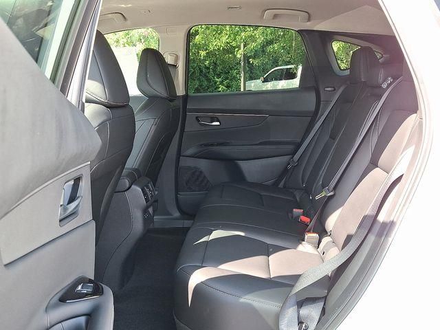 2025 Nissan Murano SV photo 6