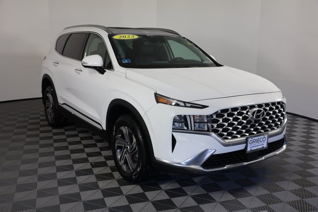 2023 Hyundai Santa Fe SEL's photo