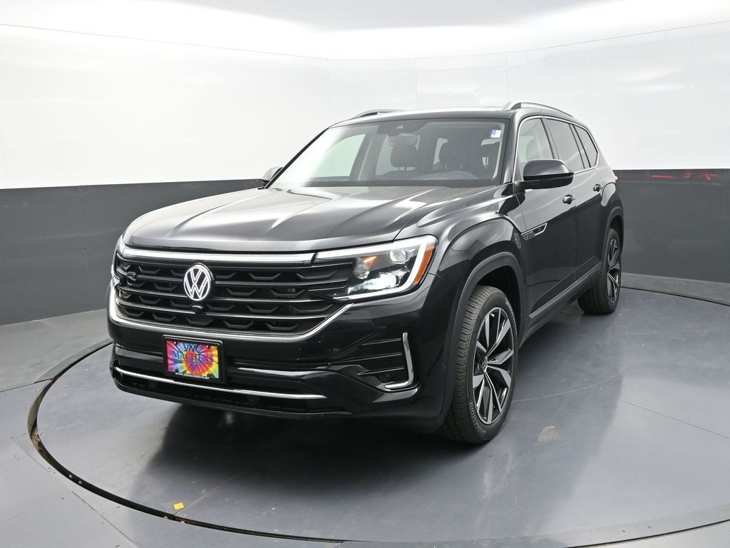 2025 Volkswagen Atlas SEL Premium R-Line photo 3