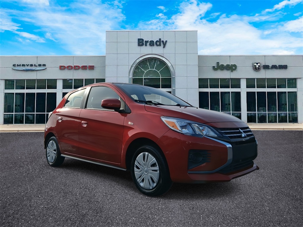 2024 Mitsubishi Mirage ES's photo