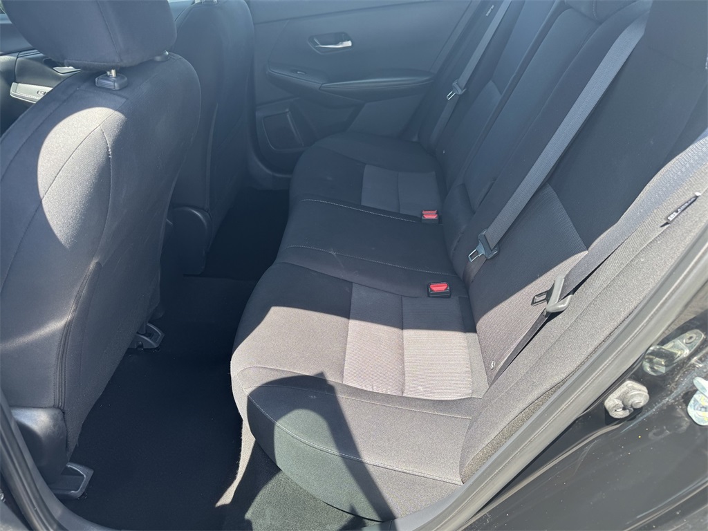 2022 Nissan Sentra SV photo 11