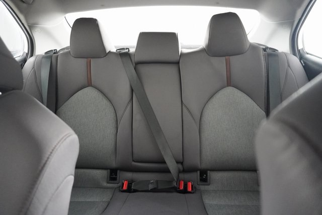 2020 Toyota Camry LE photo 27