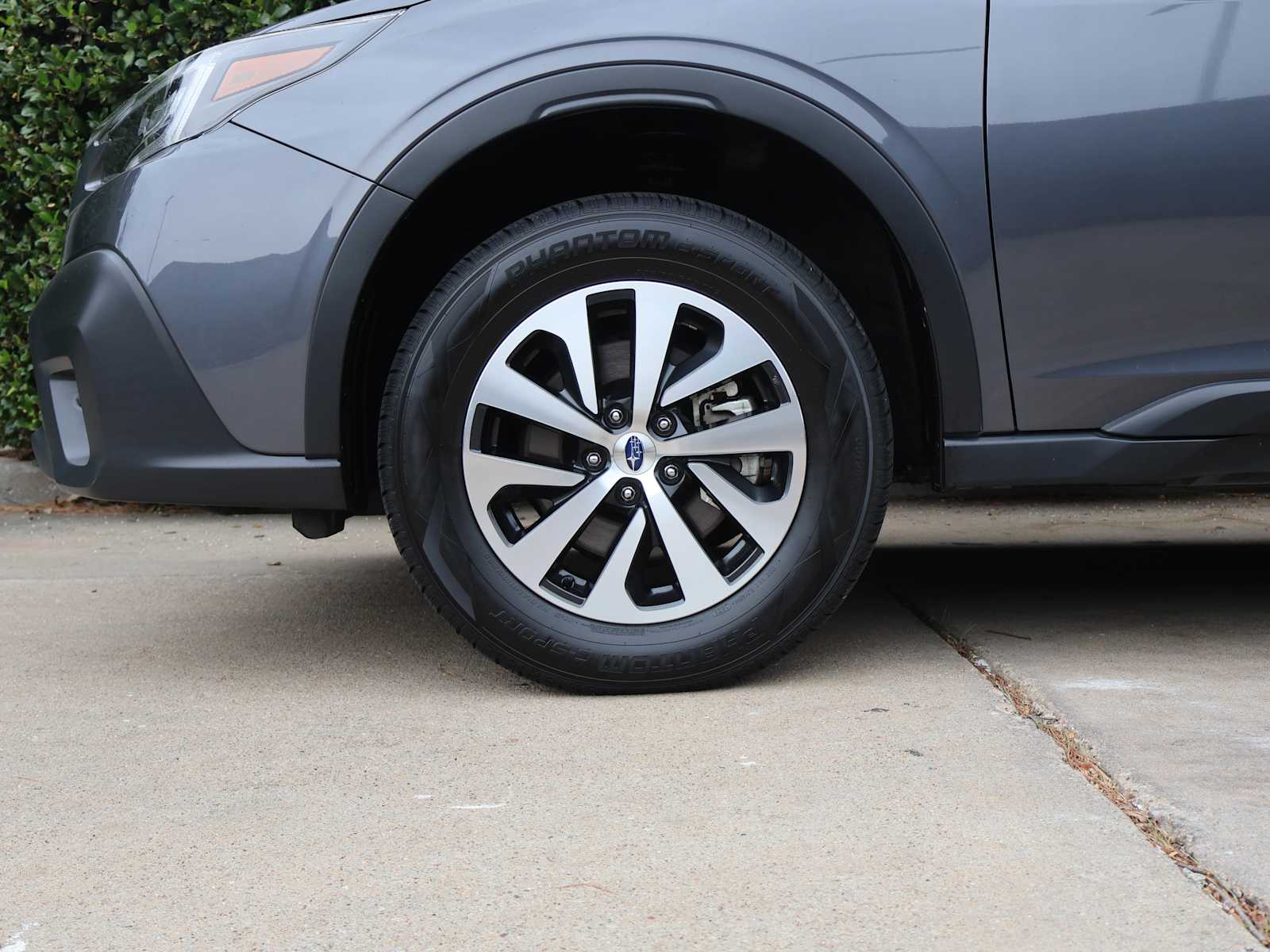 2022 Subaru Outback Premium photo 4