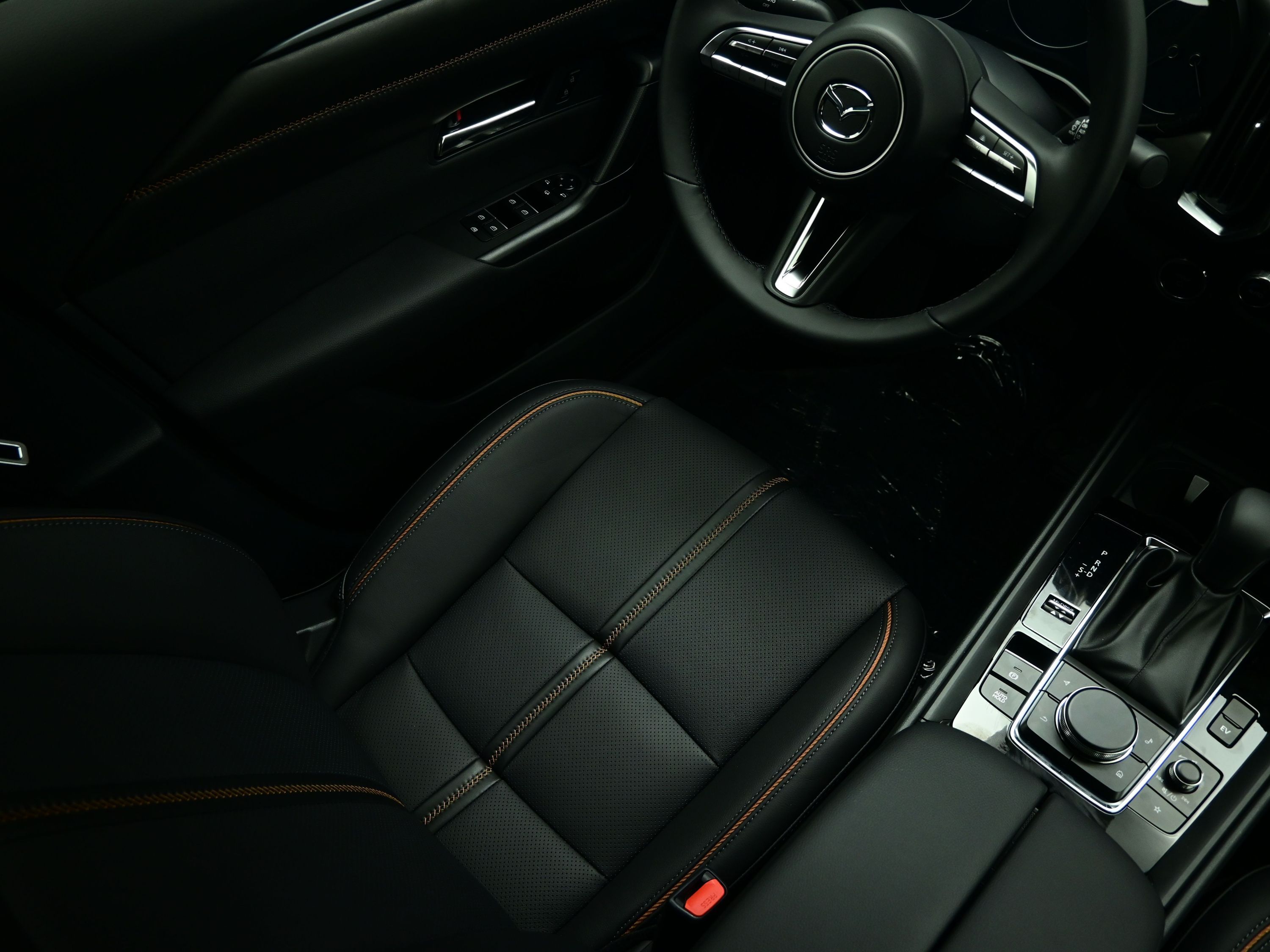 2025 Mazda CX-50 Premium Plus photo 7