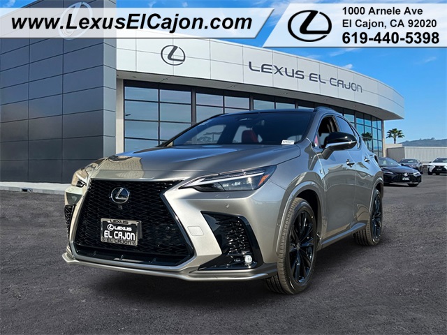 2026 Lexus NX PHEV 450h+'s photo