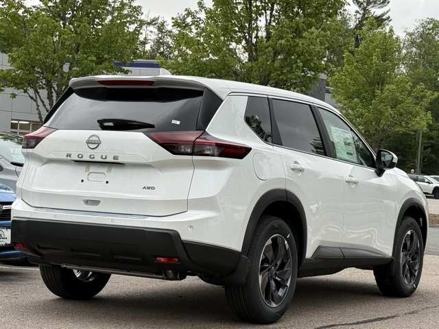 2025 Nissan Rogue SV photo 2