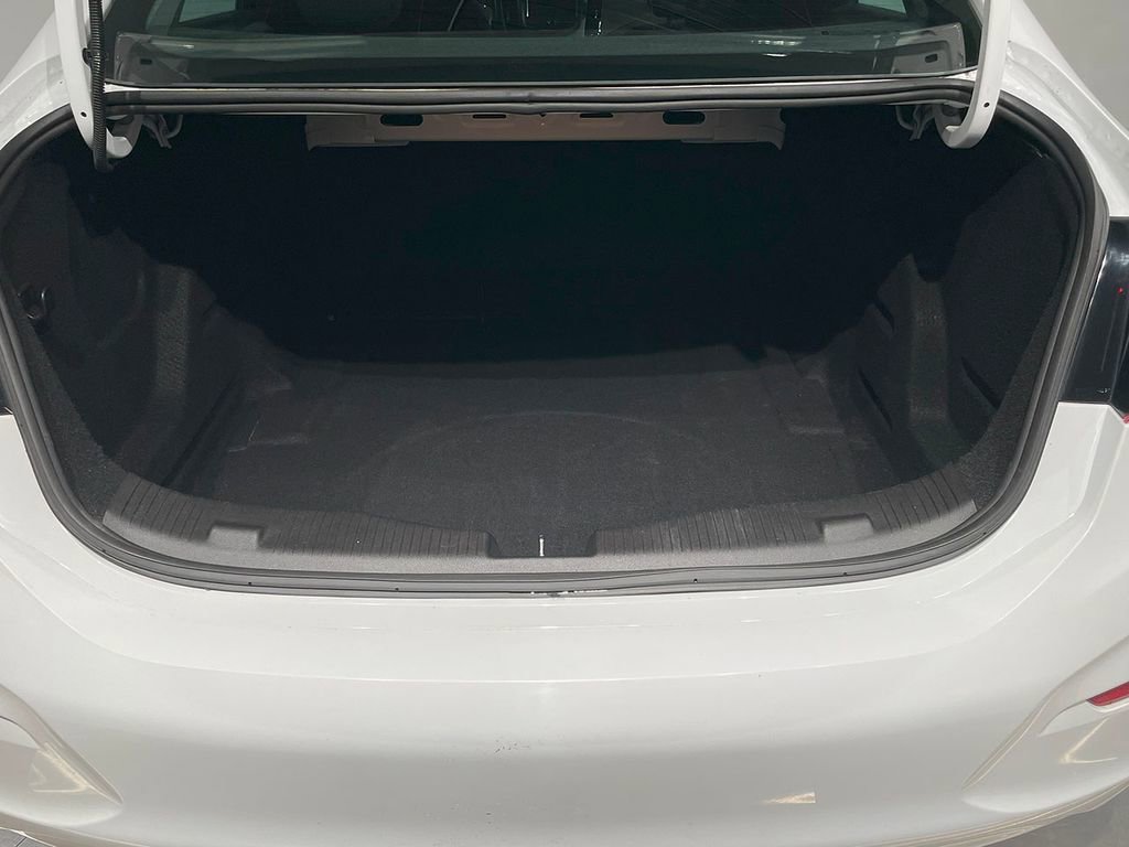 2018 Chevrolet Cruze LT photo 4