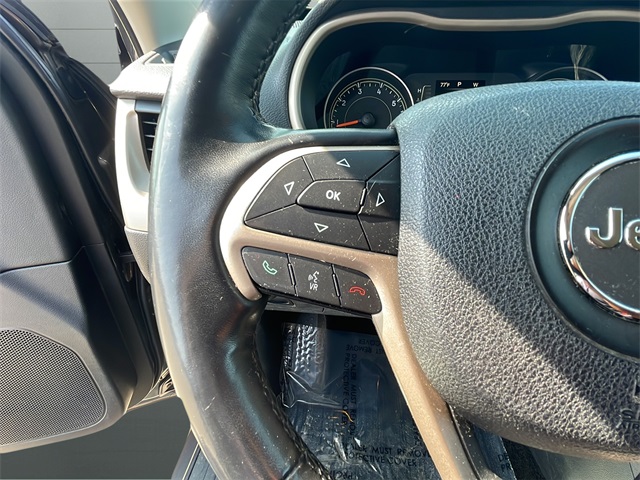 2015 Jeep Cherokee Latitude photo 8