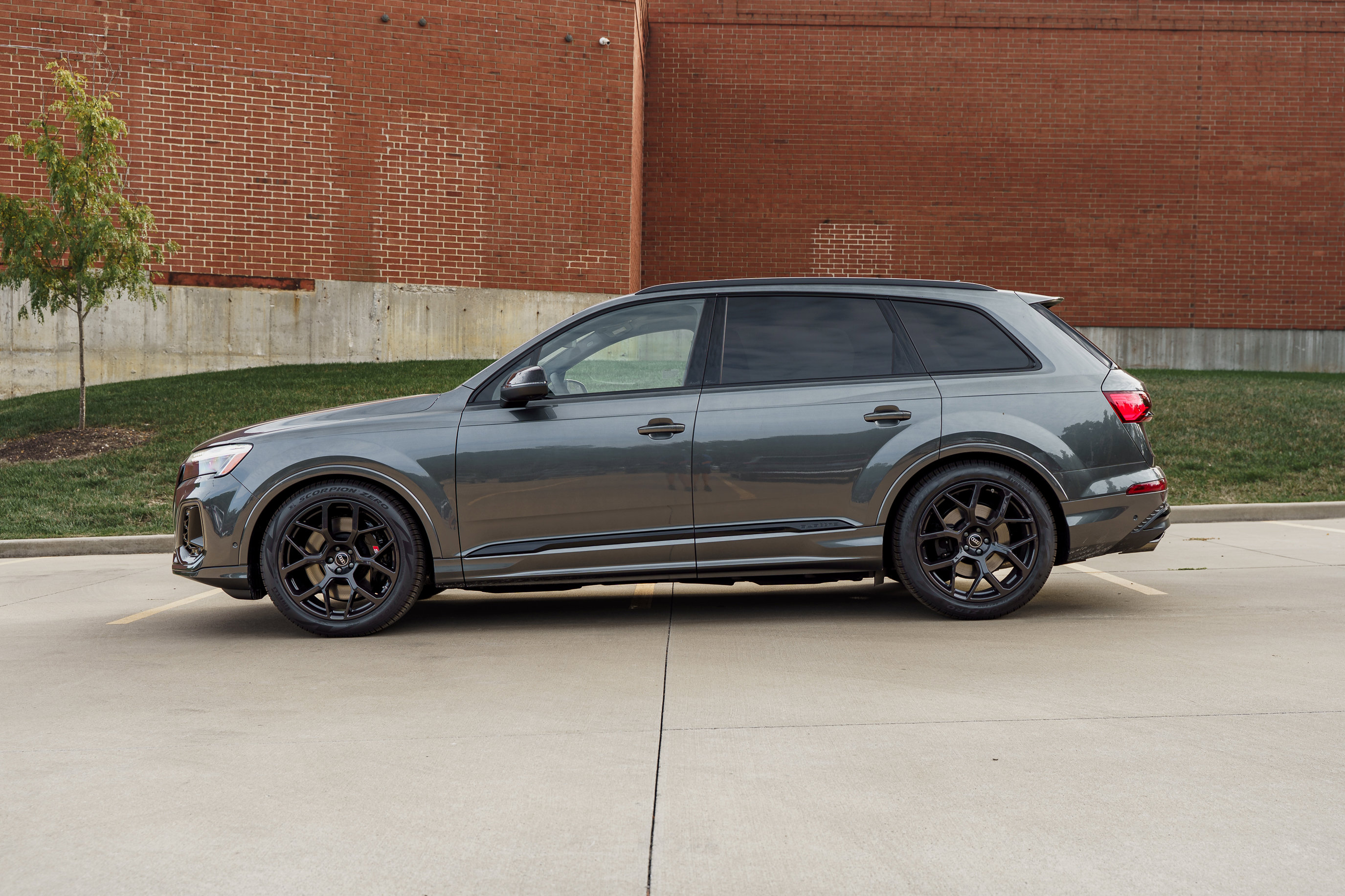 2026 Audi SQ7 Prestige photo 4