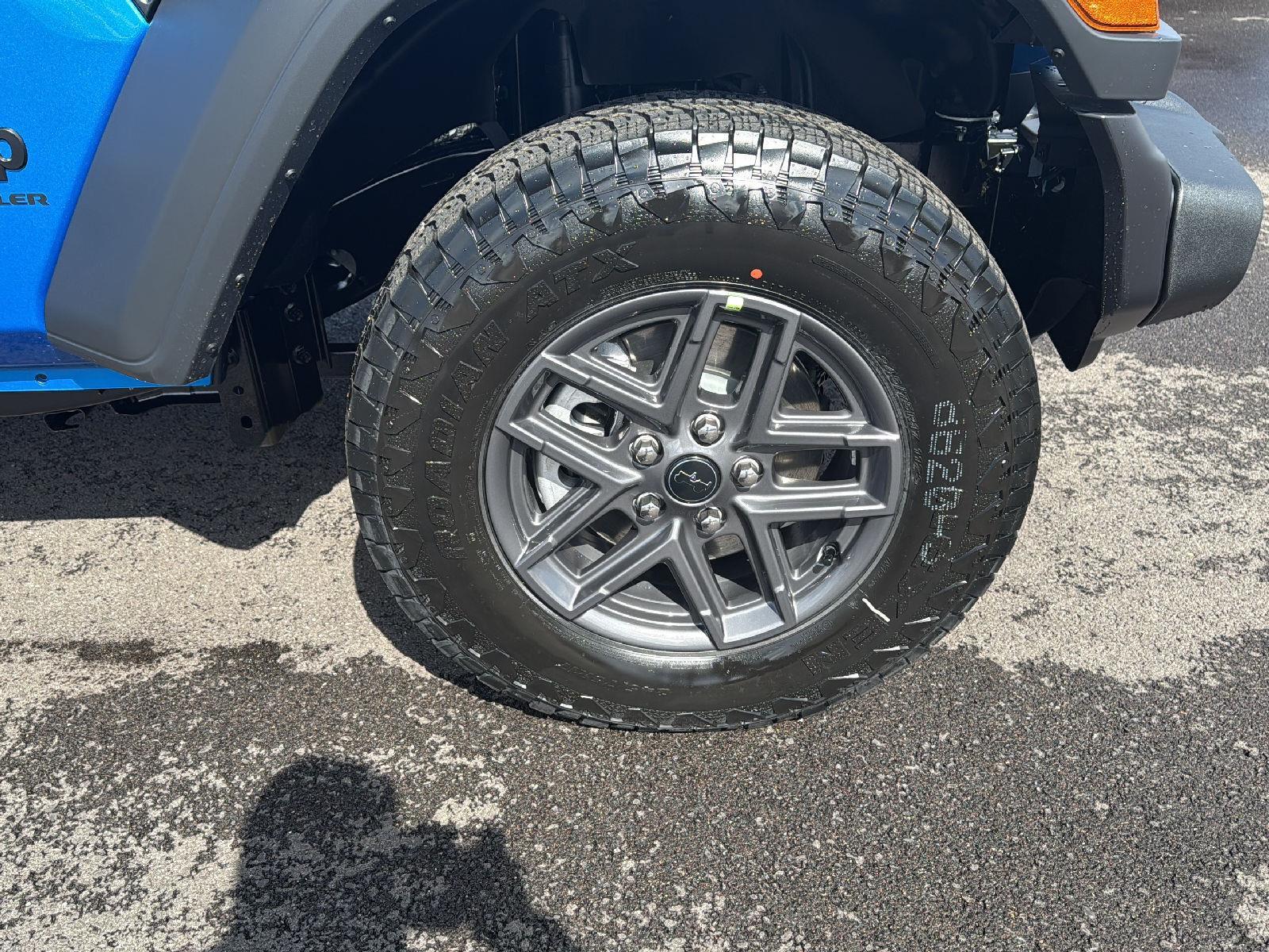 2025 Jeep Wrangler Sport S photo 9