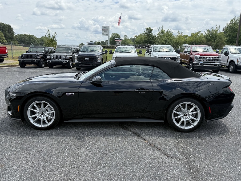 2024 Ford Mustang GT Premium photo 4