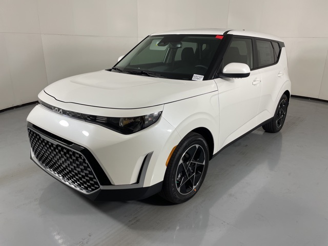 2025 Kia Soul EX photo 4