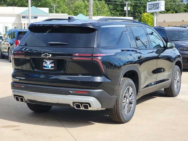 2026 Chevrolet Traverse photo 4