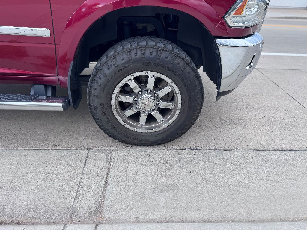 2015 Ram 2500 Longhorn photo 4