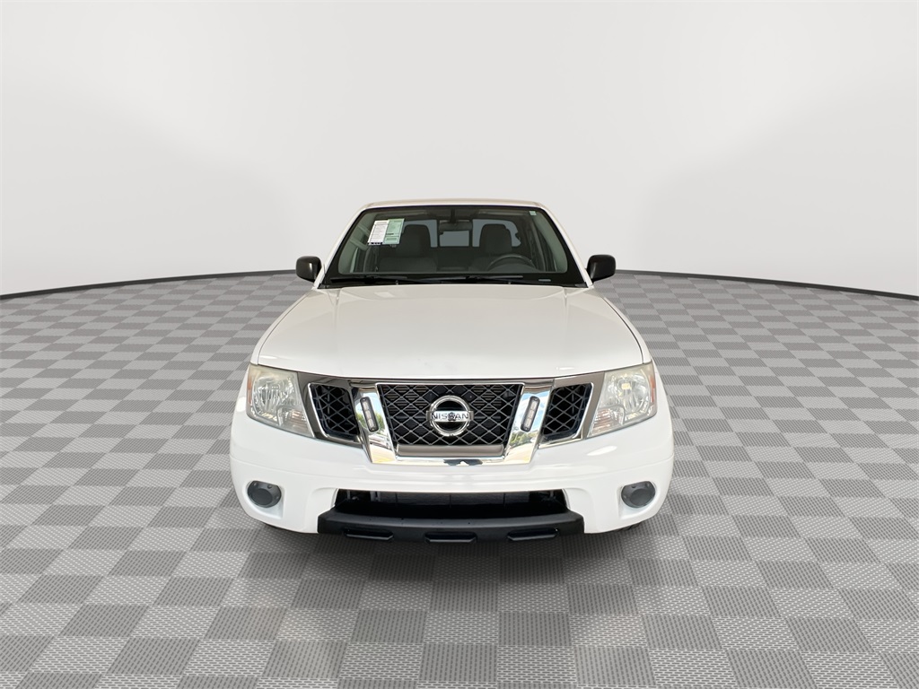 2021 Nissan Frontier SV photo 3