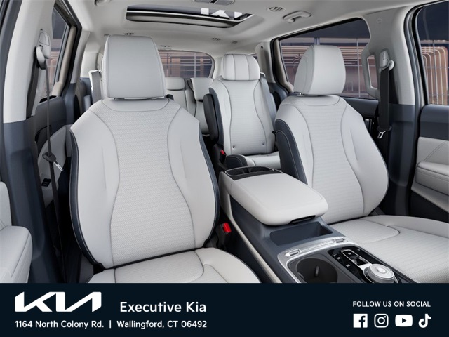 2025 Kia Carnival SX Prestige photo 13