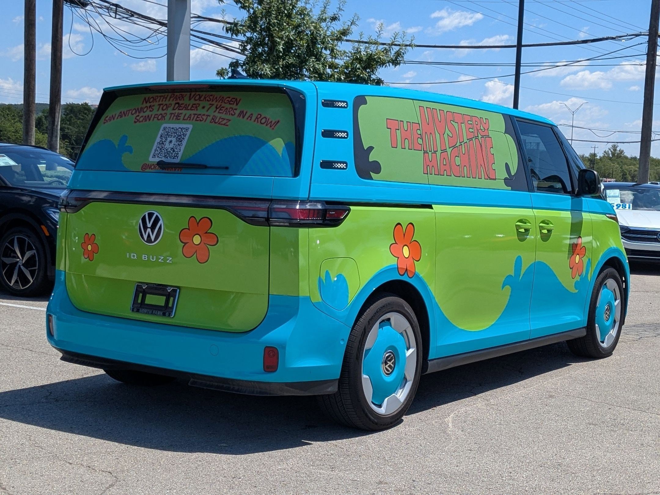 2025 Volkswagen ID. Buzz Pro S photo 2