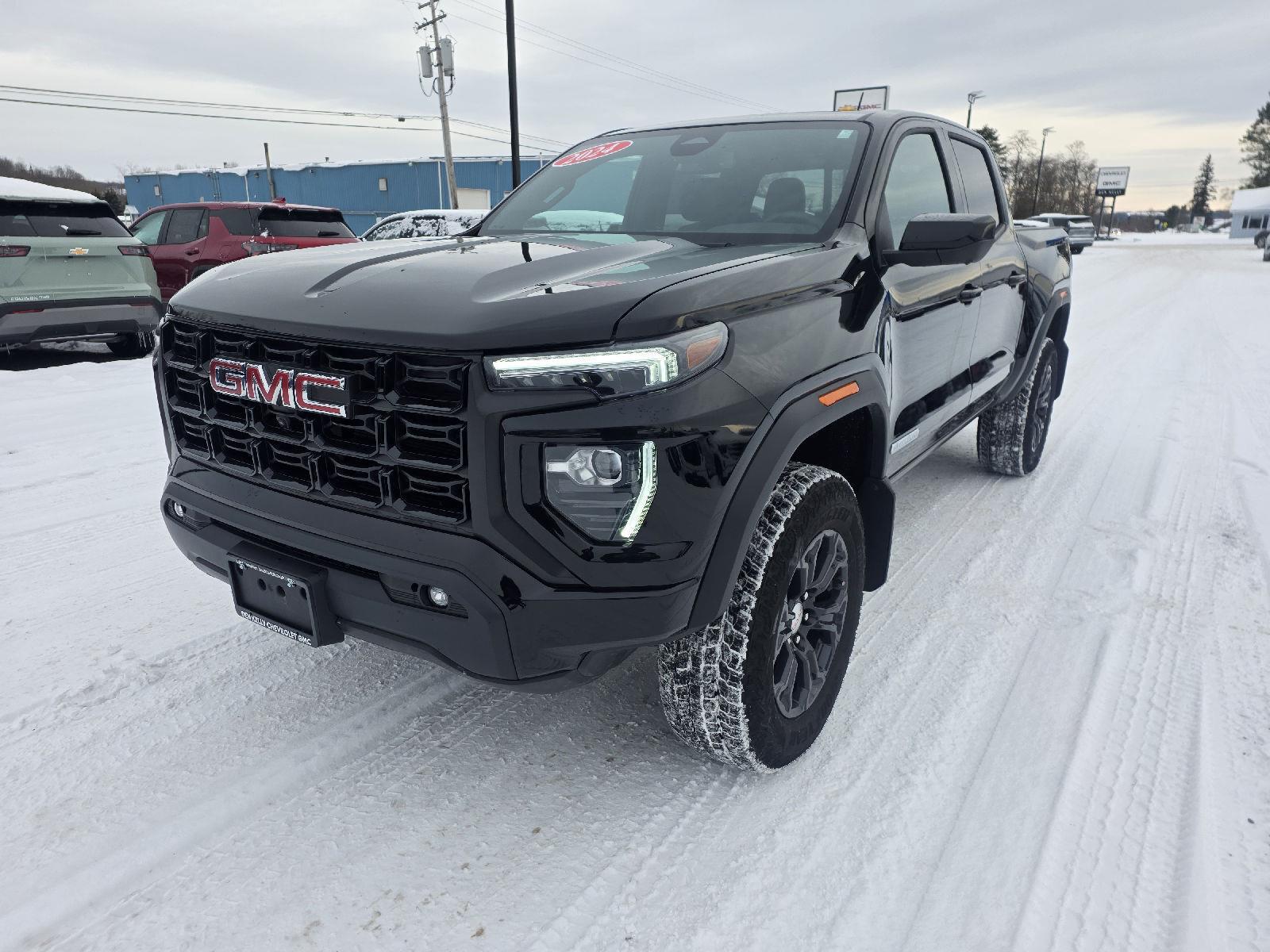 2024 GMC Canyon Elevation's photo