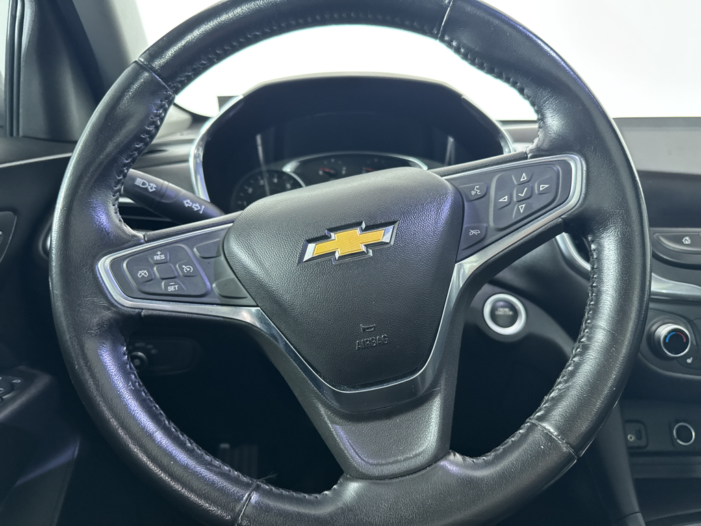 2018 Chevrolet Equinox LT photo 25