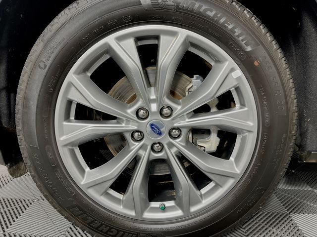 2023 Ford Explorer Limited photo 10