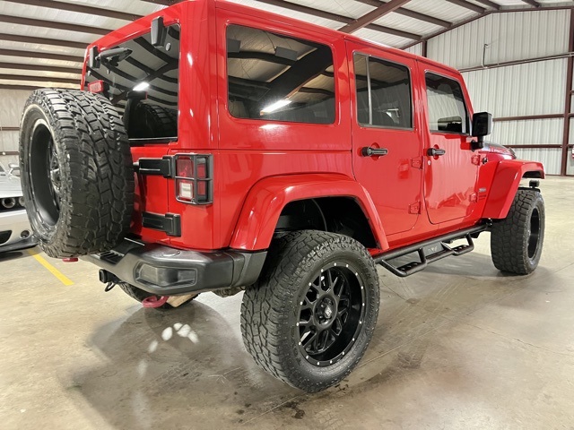 2018 Jeep Wrangler Unlimited Rubicon Recon photo 2