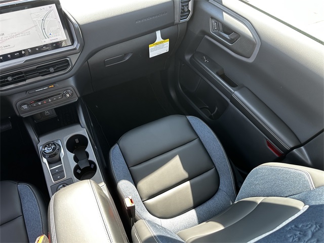 2025 Ford Bronco Sport Outer Banks photo 16
