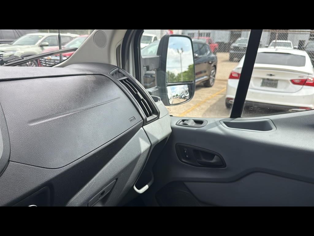 2019 Ford Transit Cargo Van photo 12