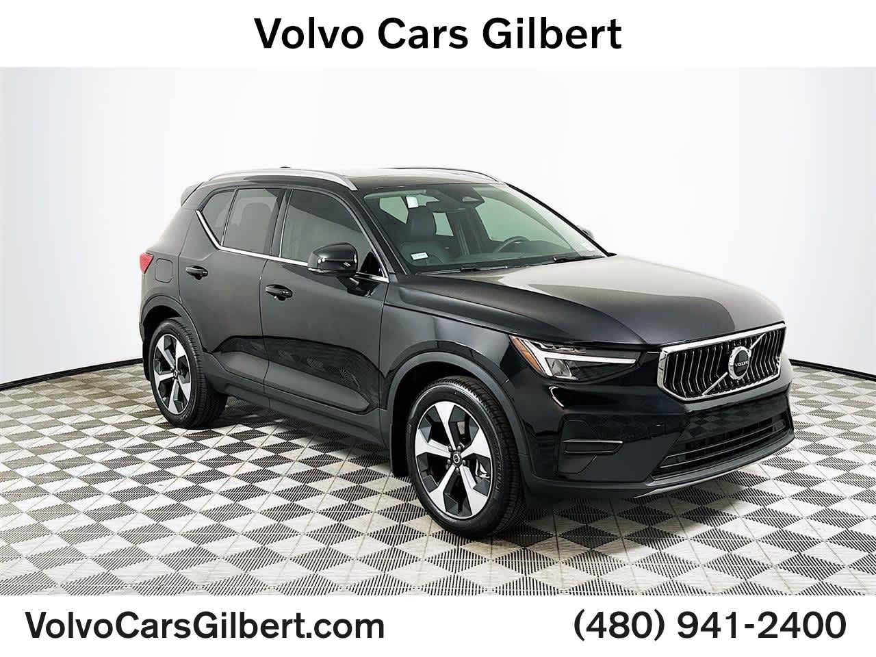 2025 Volvo XC40
