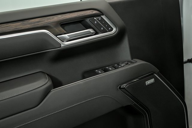 2026 Gmc Sierra 1500 SLT photo 3