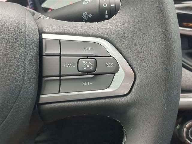 2025 Jeep Compass North Edition Latitude photo 19