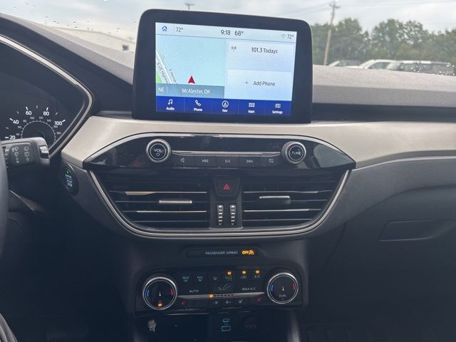 2022 Ford Escape SE photo 8