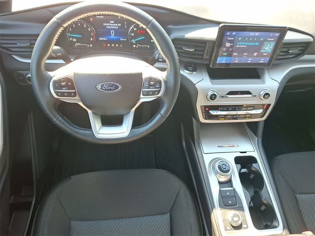 2022 Ford Explorer XLT photo 22