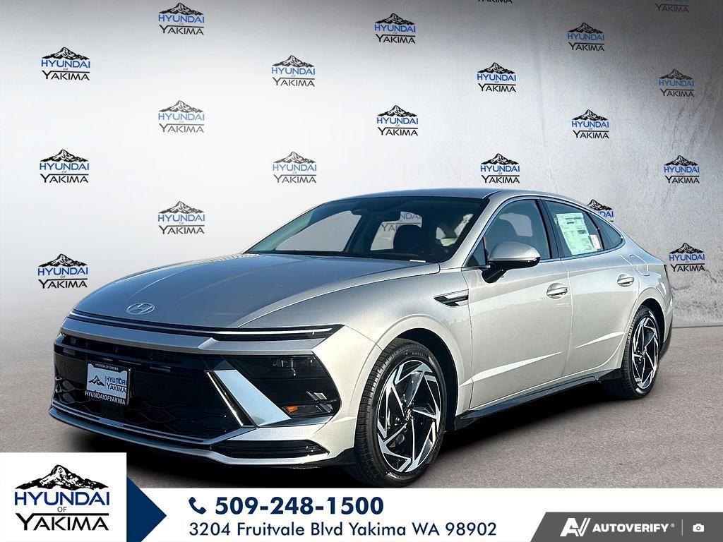 2026 Hyundai Sonata SEL's photo