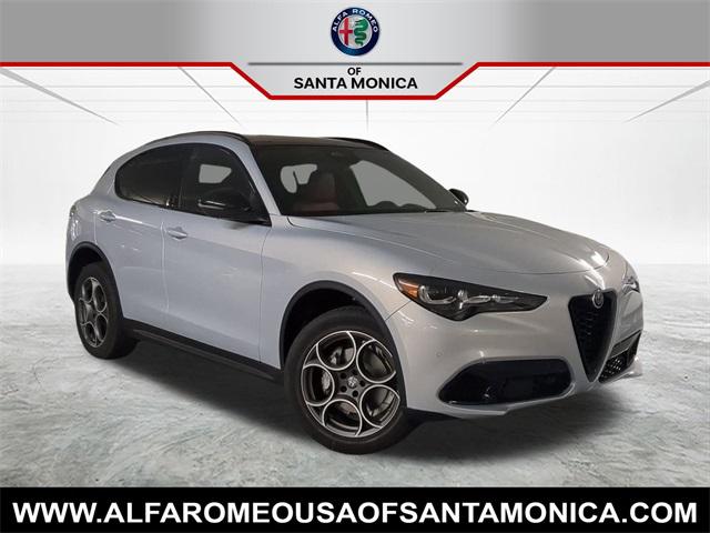2025 Alfa Romeo Stelvio
