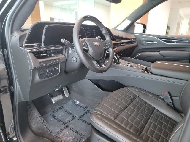 2023 Cadillac Escalade V-Series photo 12