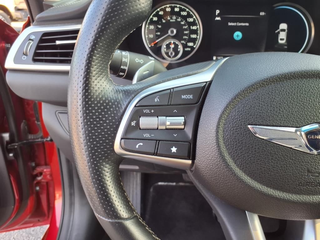 2022 Genesis G70 2.0T photo 19