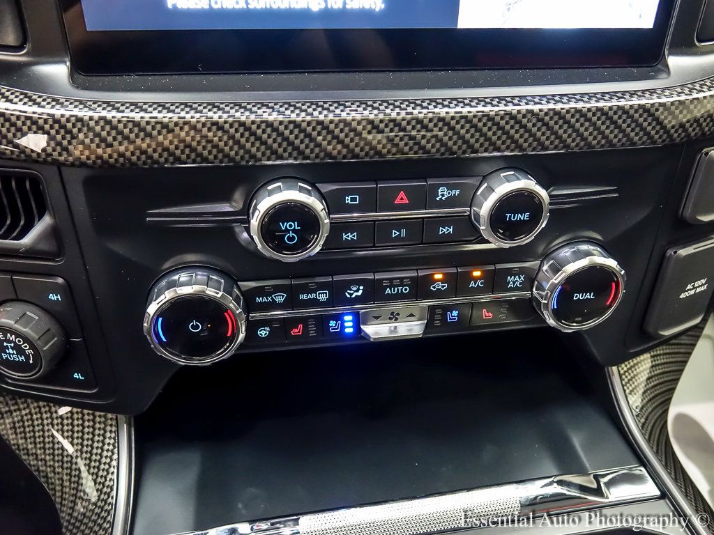 2025 Ford F-150 Lariat photo 17