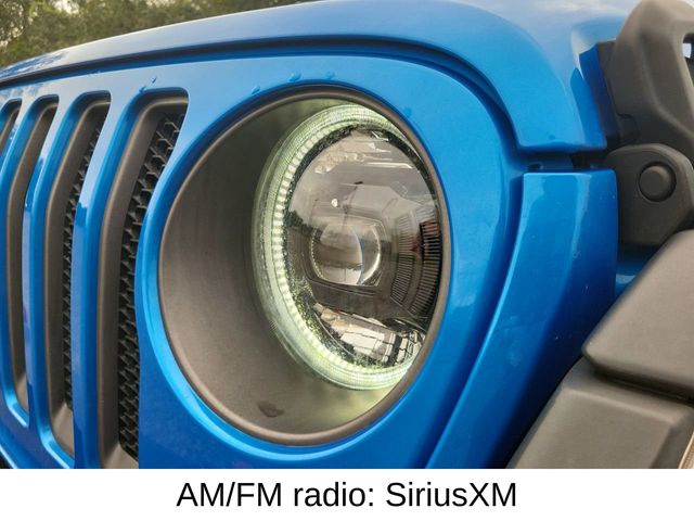 2022 Jeep Wrangler Unlimited Rubicon photo 3