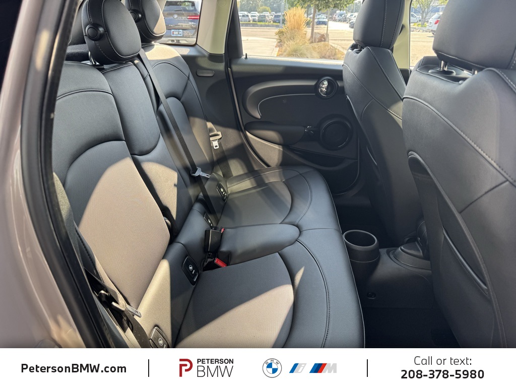 2024 Mini Cooper Hardtop S photo 21