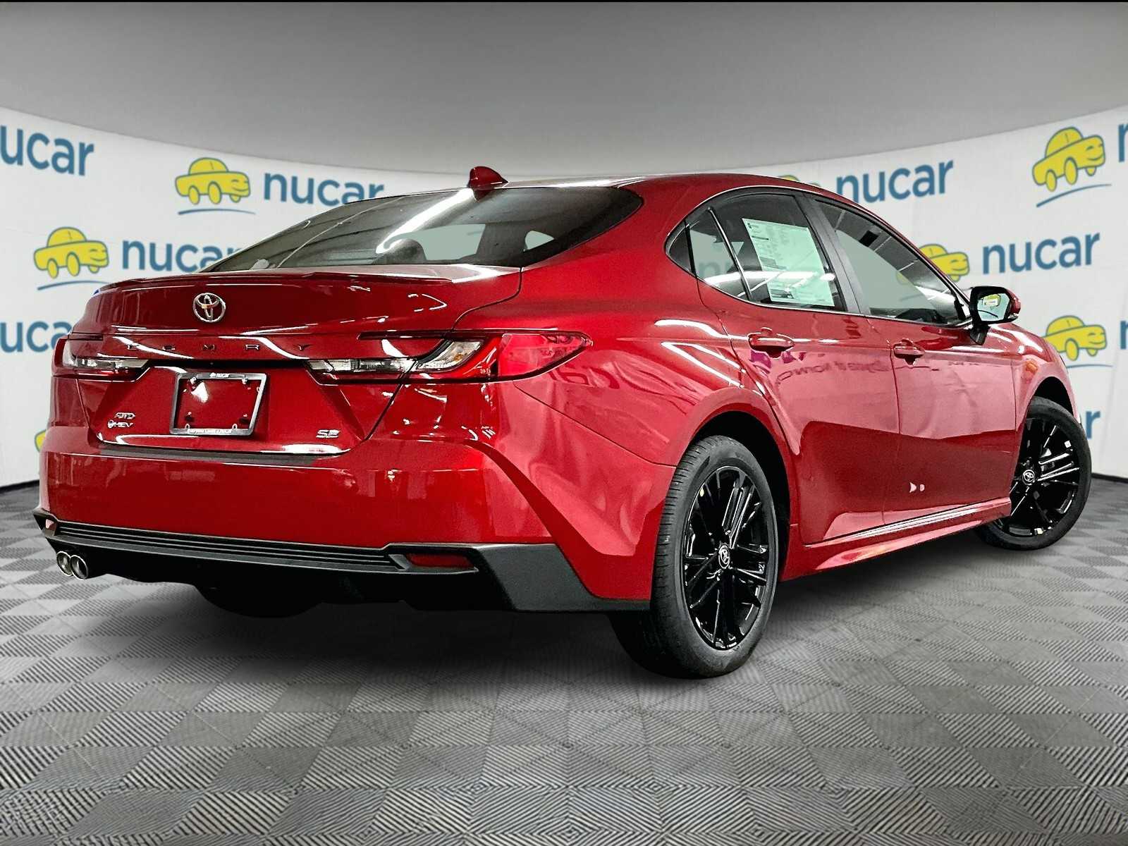 2025 Toyota Camry SE photo 6