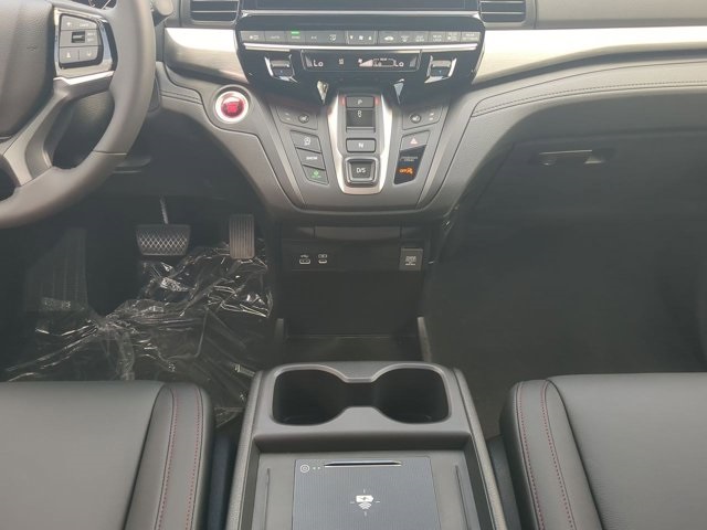 2026 Honda Odyssey photo 16